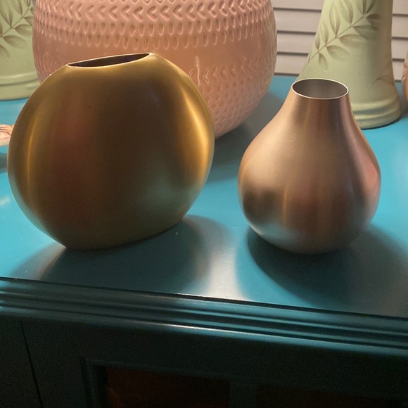 NEW duo of bud vases from Crate & Barrel - Picture 1 of 4